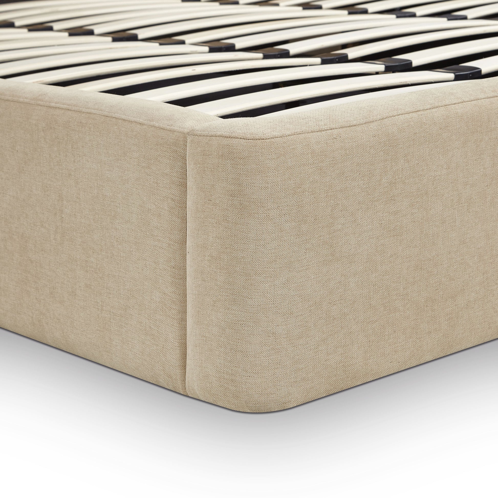 Harmony Performance Chenille Bed