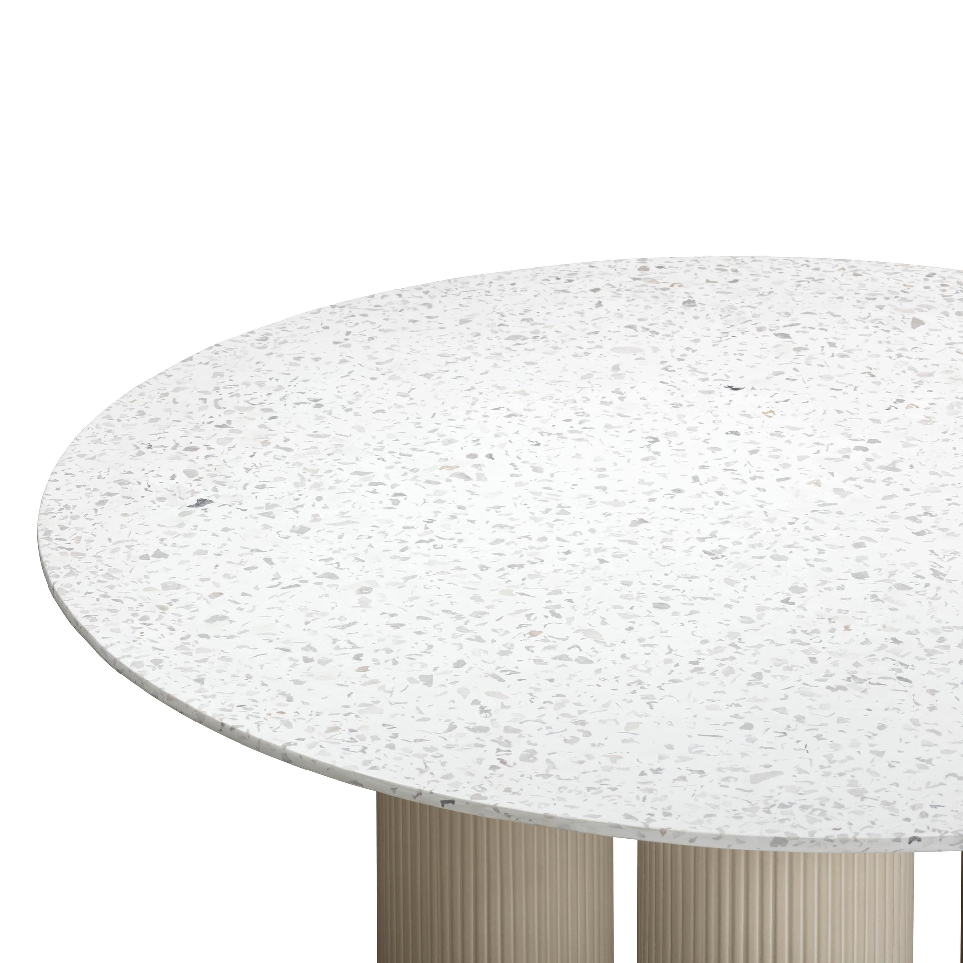 Parcino 47" Faux Terrazzo Concrete Indoor/Outdoor Round Dining Table