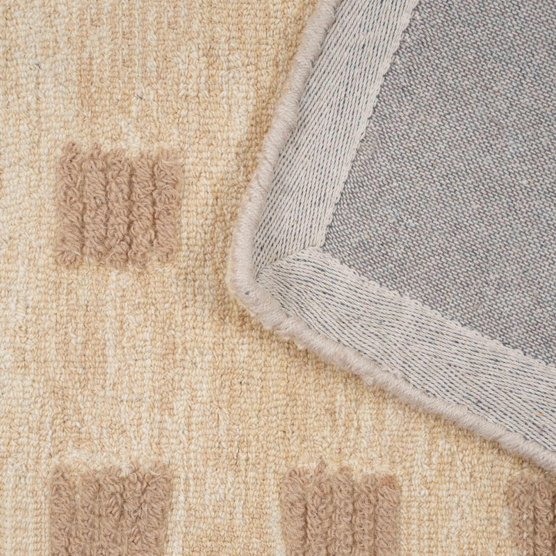 Hari Natural Hand-Tufted Rug-zoom-