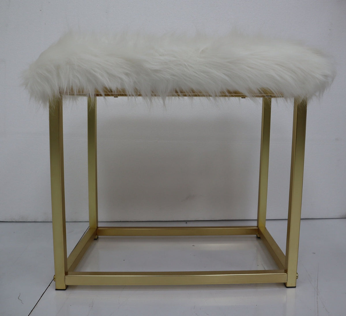 ACME Adao Vanity Mirror and Stool – room setting – Lusso Furniture Miami