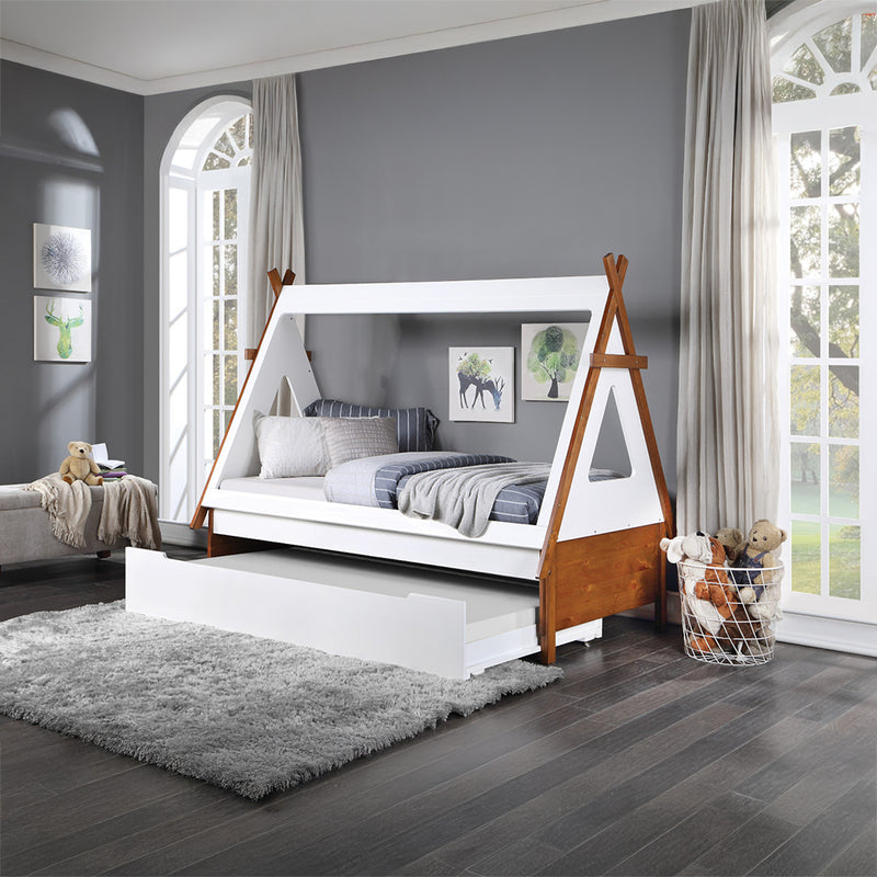 ACME Loreen Bed-zoom-