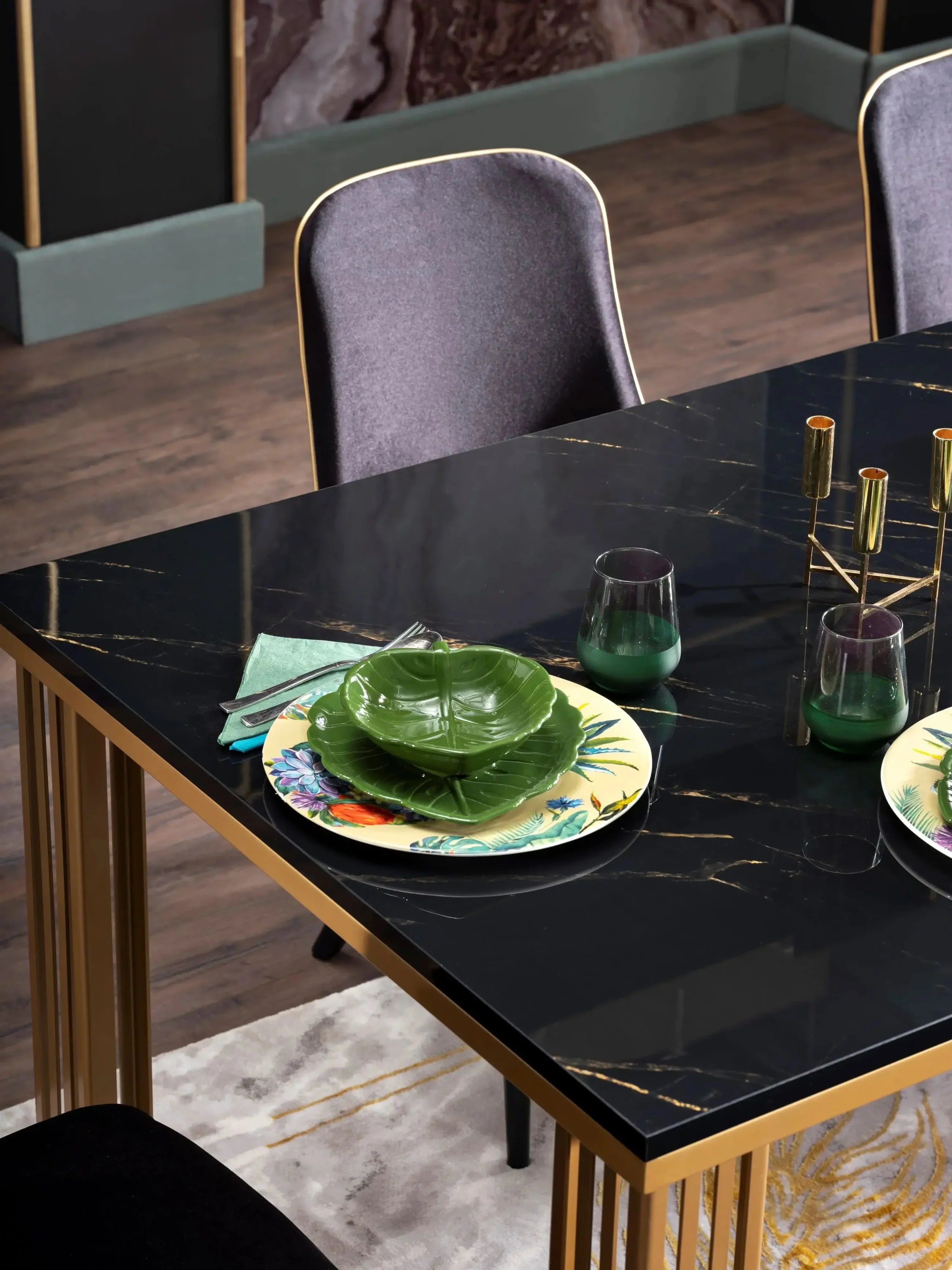 Carlino Dining Room Set-zoom-2