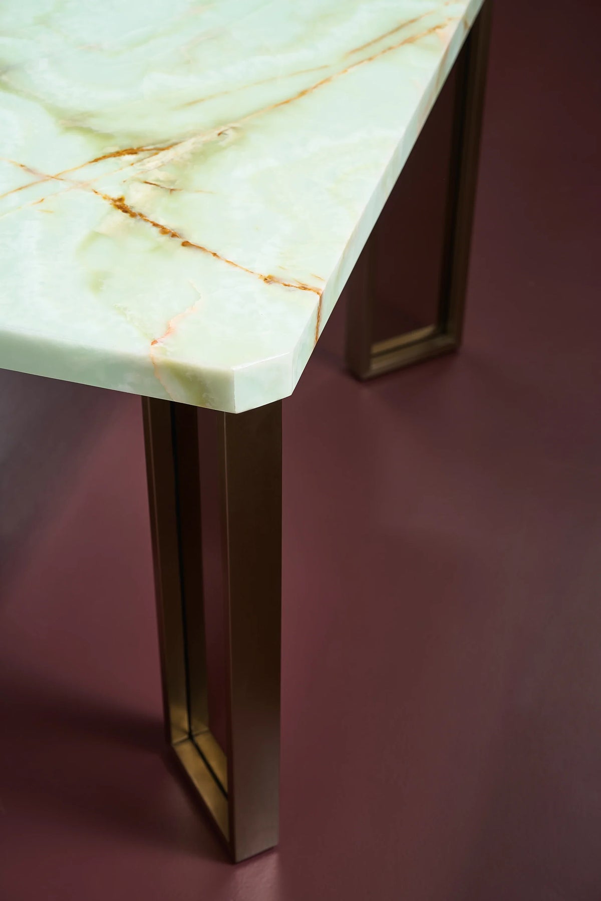 Caracole Naturalist Dining Table – close-up – Lusso Furniture Miami