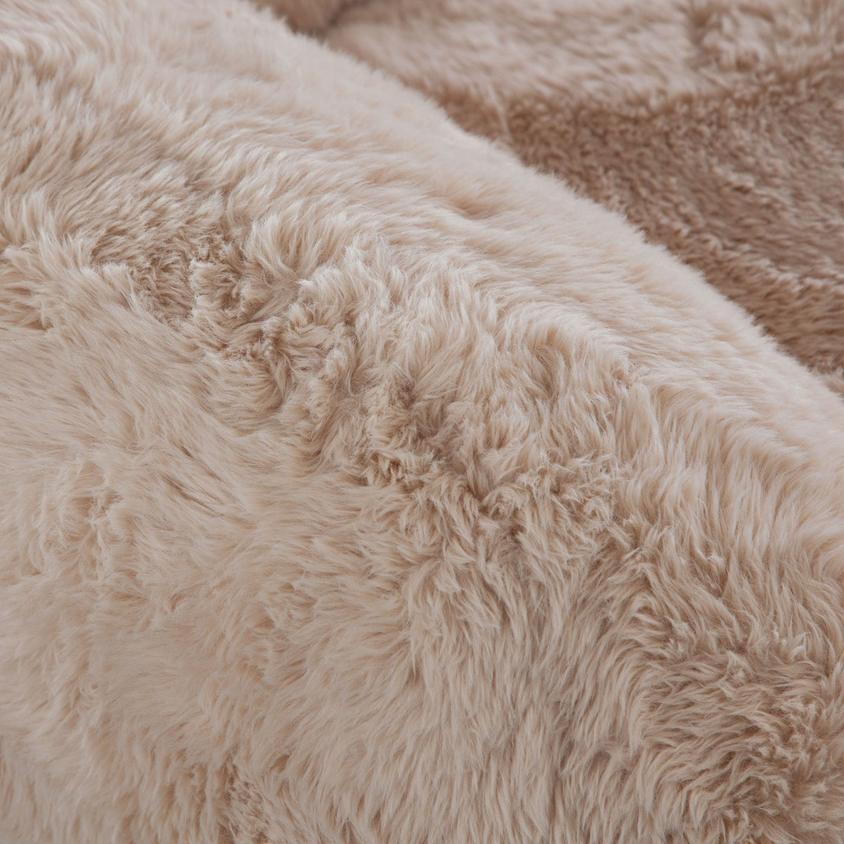 Dawson Faux Fur Accent Chair – close-up – Lusso Furniture Miami