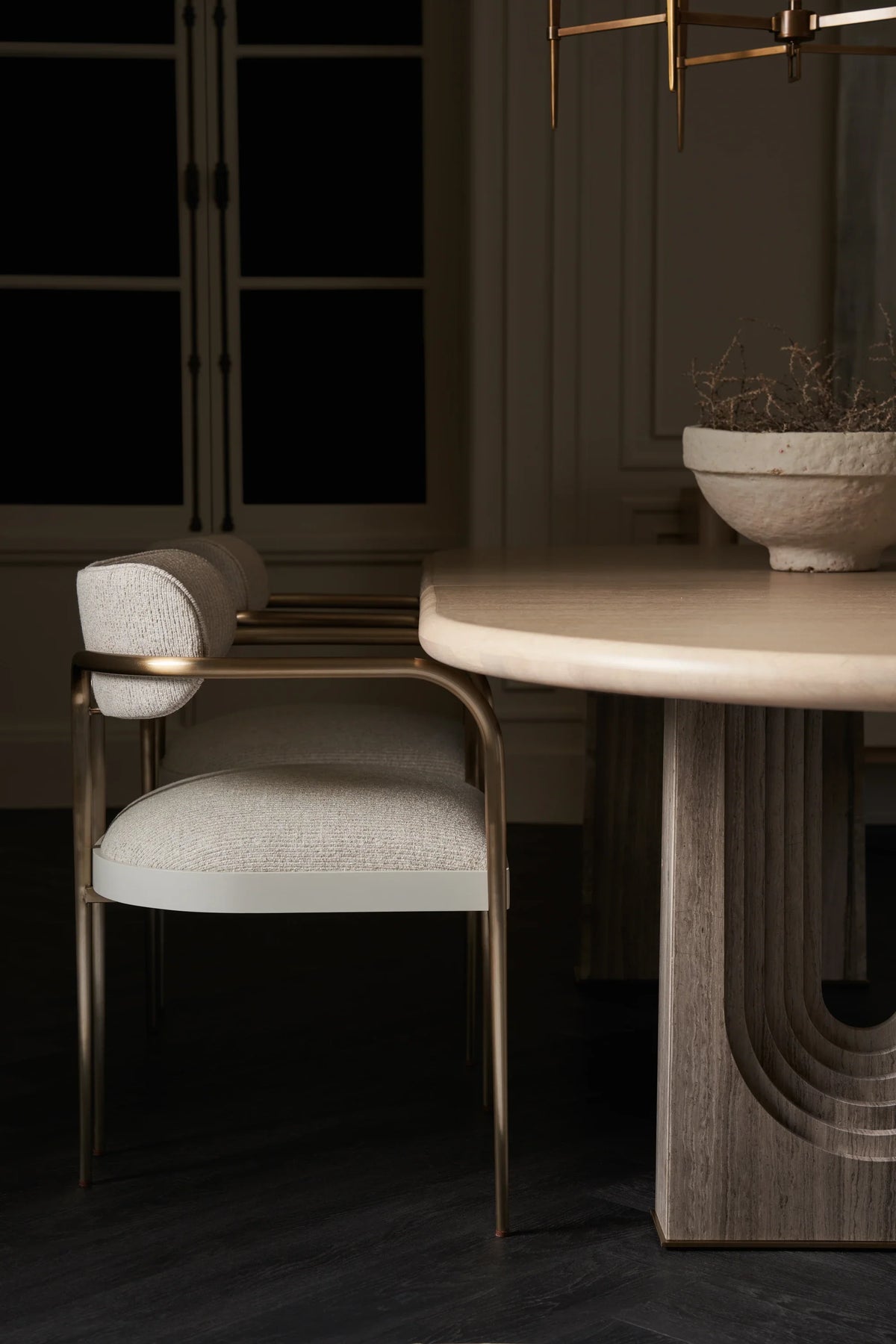 Caracole Emphasis Dining Table – detail – Lusso Furniture Miami