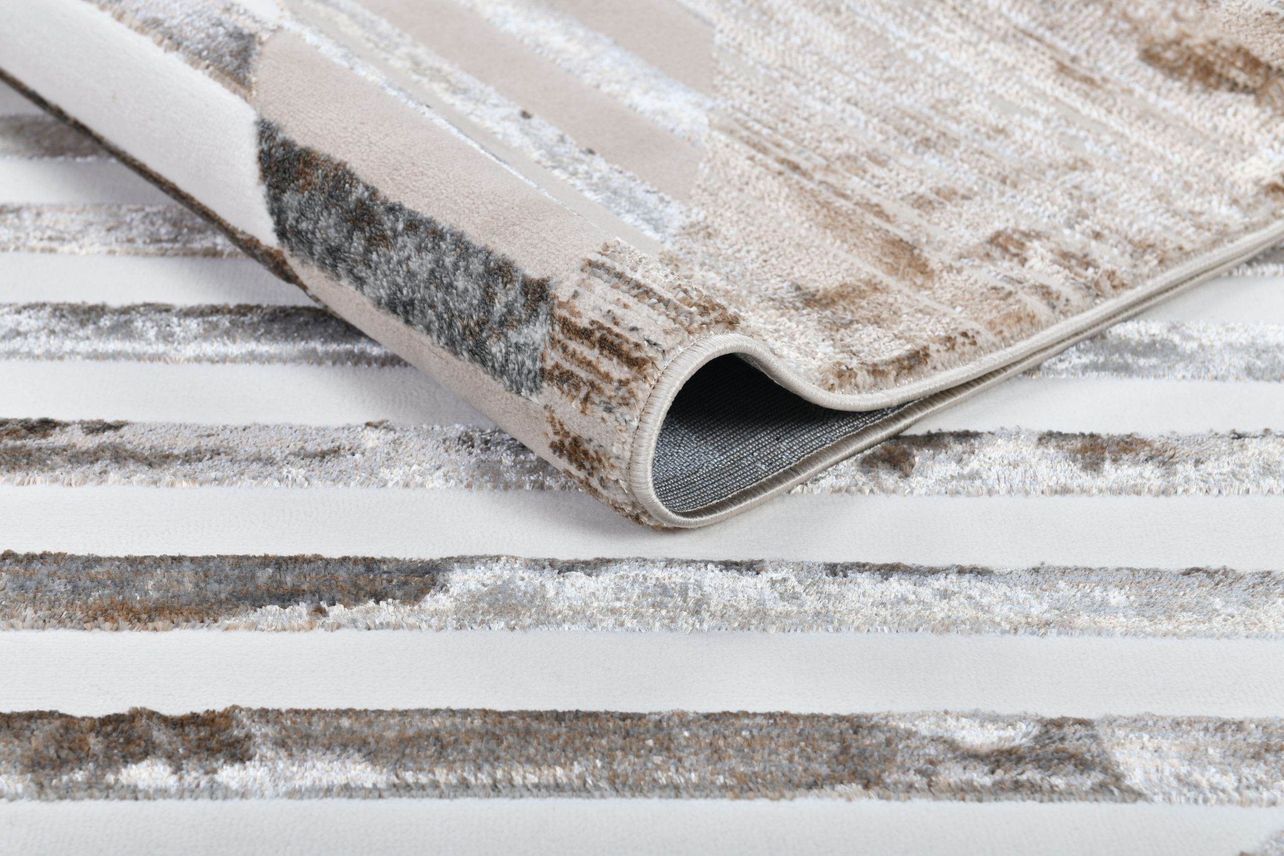 P-826 RUG