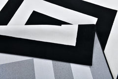 P-811 RUG