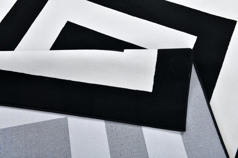 P-811 RUG-zoom-