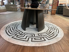 J-70 Round RUG