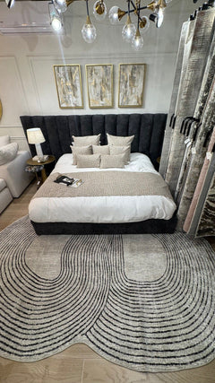 P-810 BLK RUG