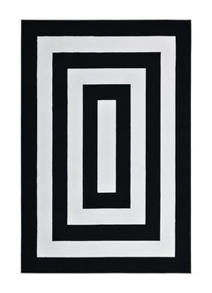 P-811 RUG
