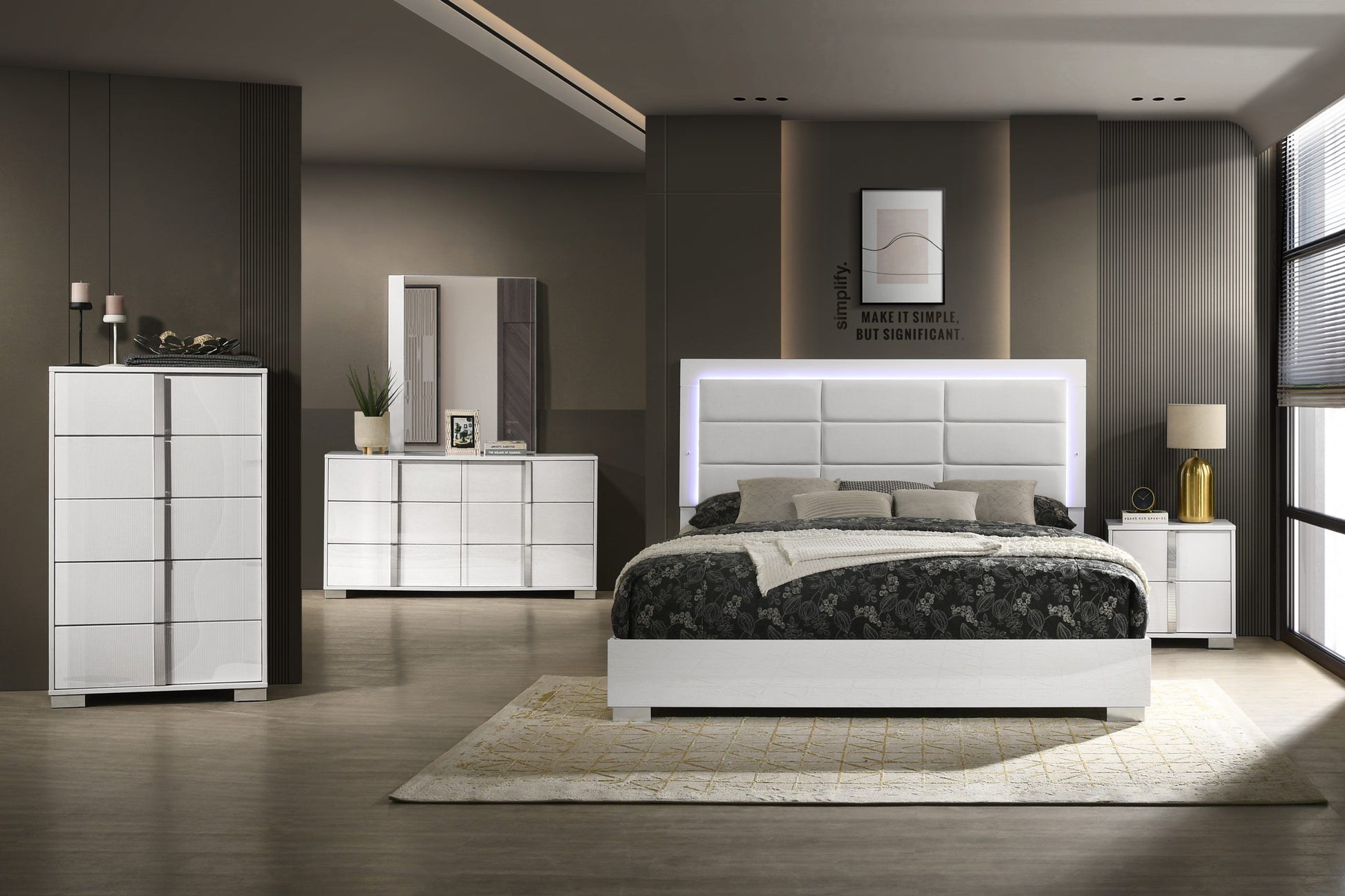 Manhattan Bed Queen